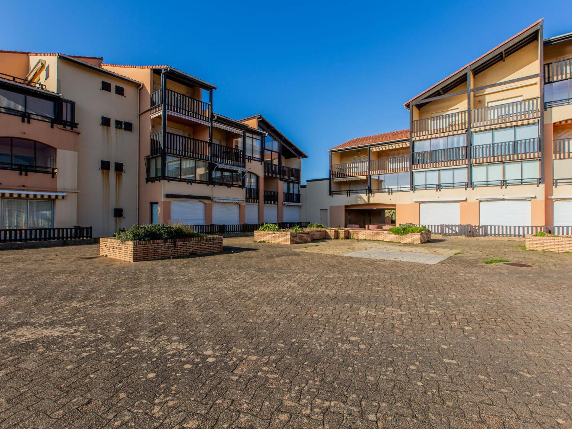 Apartment Les Terrasses Notre Dame Du Port-8 By Interhome Capbreton Exterior photo